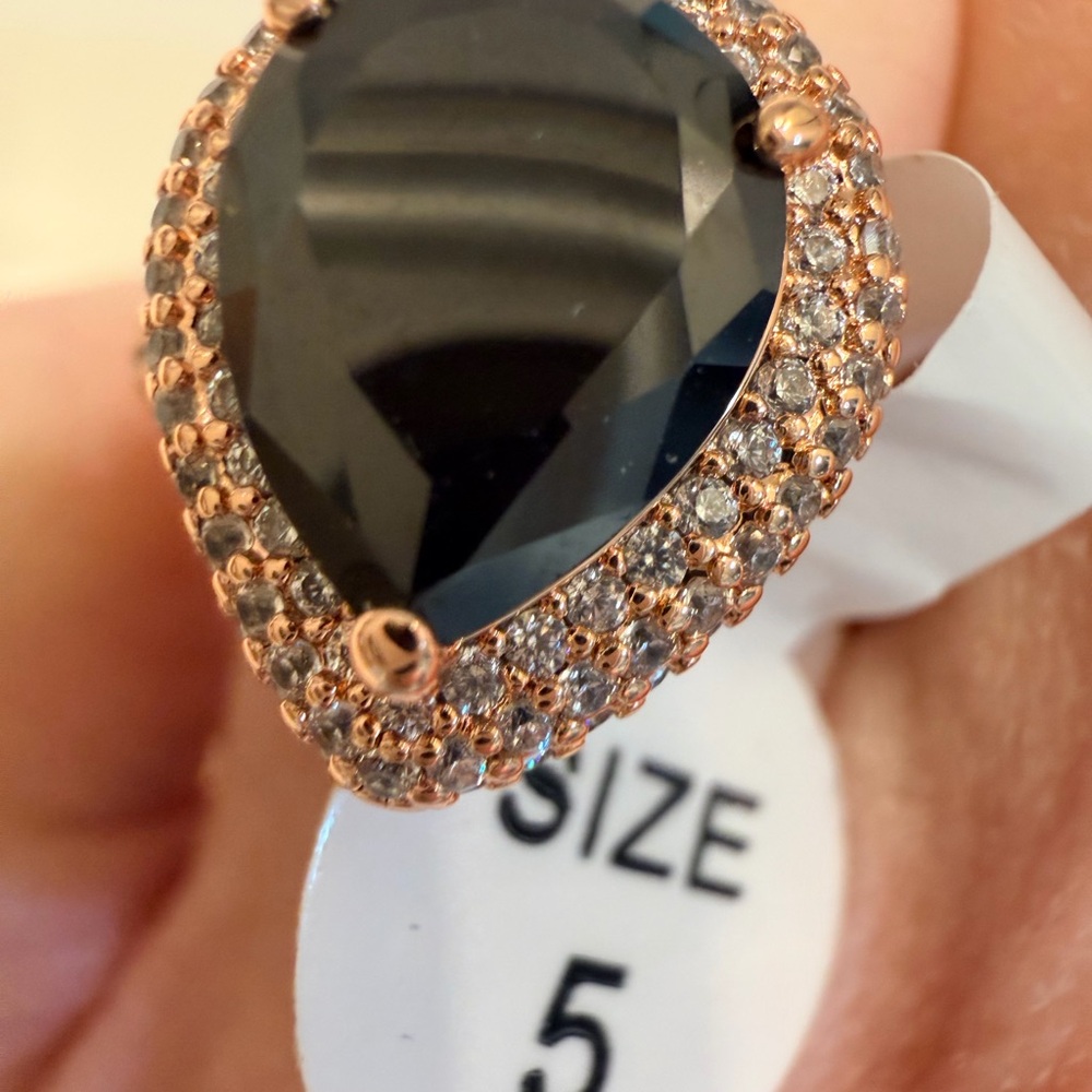 BP black Onyx rose gold Elegant  Women's Ring - Picture 4 of 4